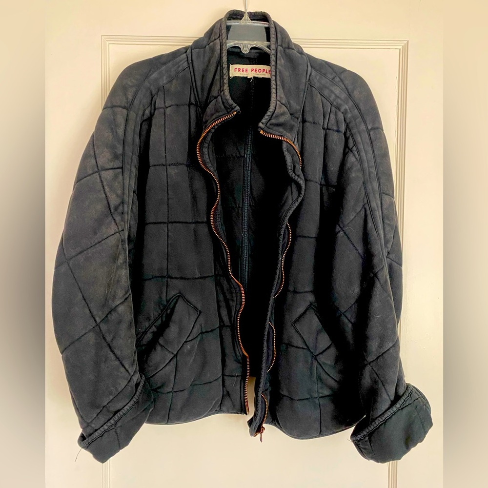 Free People Dolman Quilted Jacket!!
